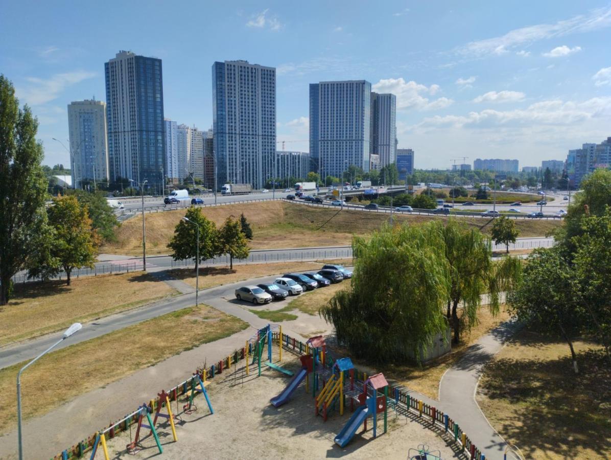 Смарт Квартира Метро Теремки, Республіка, Нвц, Феофанія, Магеллан Apartment เคียฟ ภายนอก รูปภาพ